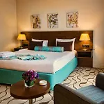 Hotel Listana 4*