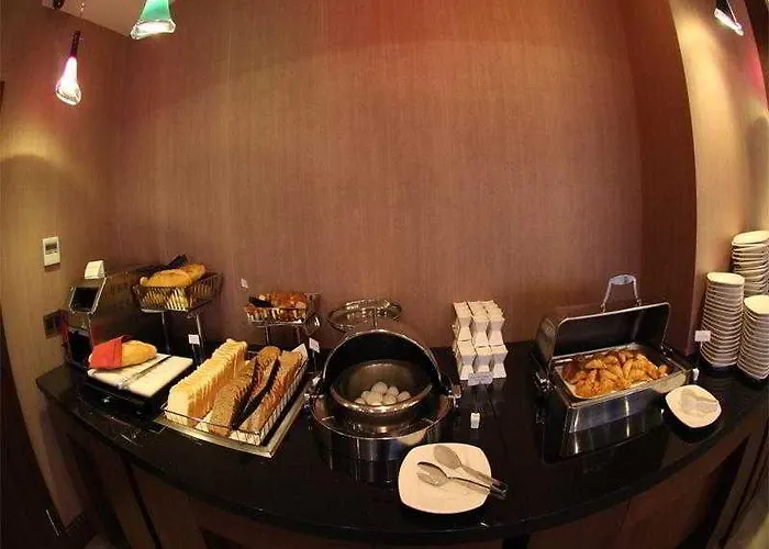 Hotel Listana 4*