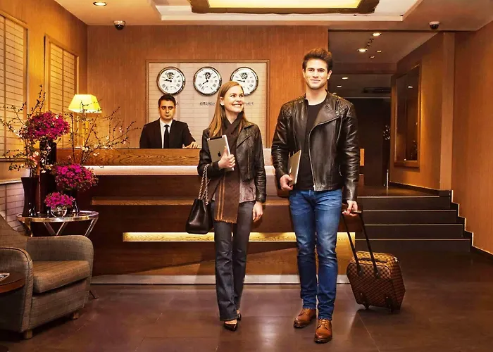 Listana Ξενοδοχείο 4*